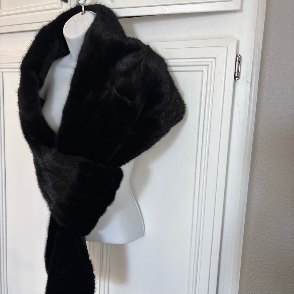 New Zandra Rhodes - Black Mink Real Fur Scarf  Lining 100% Silk  14” X 60” USA